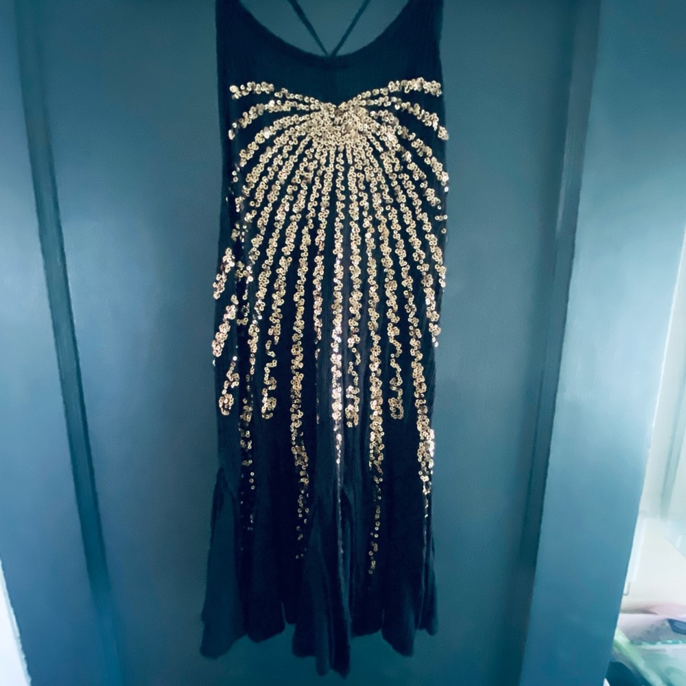 Free people tank top black with gold sequence